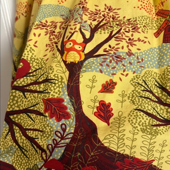 Autumn/Fall Forest Animals Pumpkins and Mushrooms Scene A-Line Skirt - Picture 4 of 7